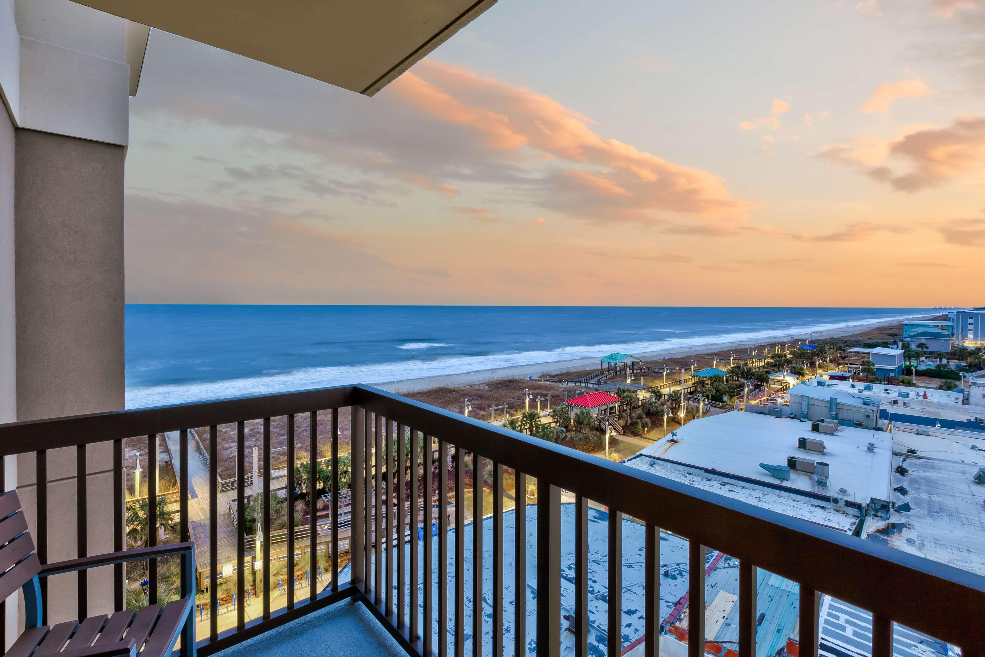 Hampton Inn & Suites By Hilton Carolina Beach Oceanfront Extérieur photo