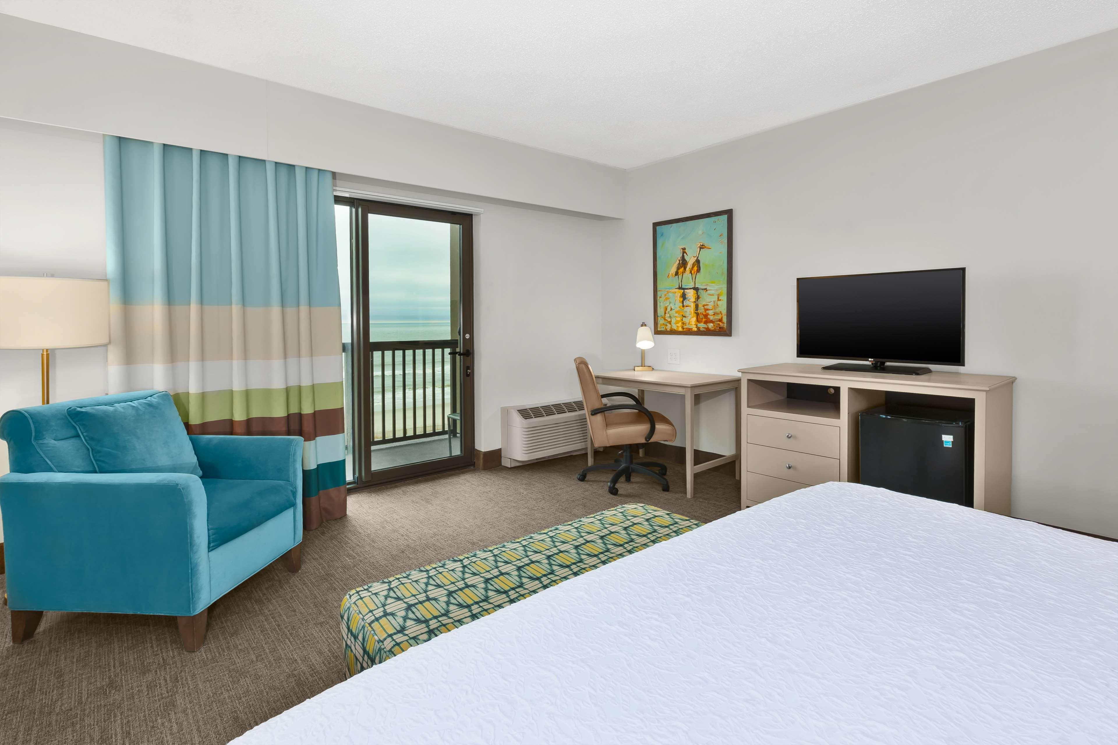 Hampton Inn & Suites By Hilton Carolina Beach Oceanfront Extérieur photo