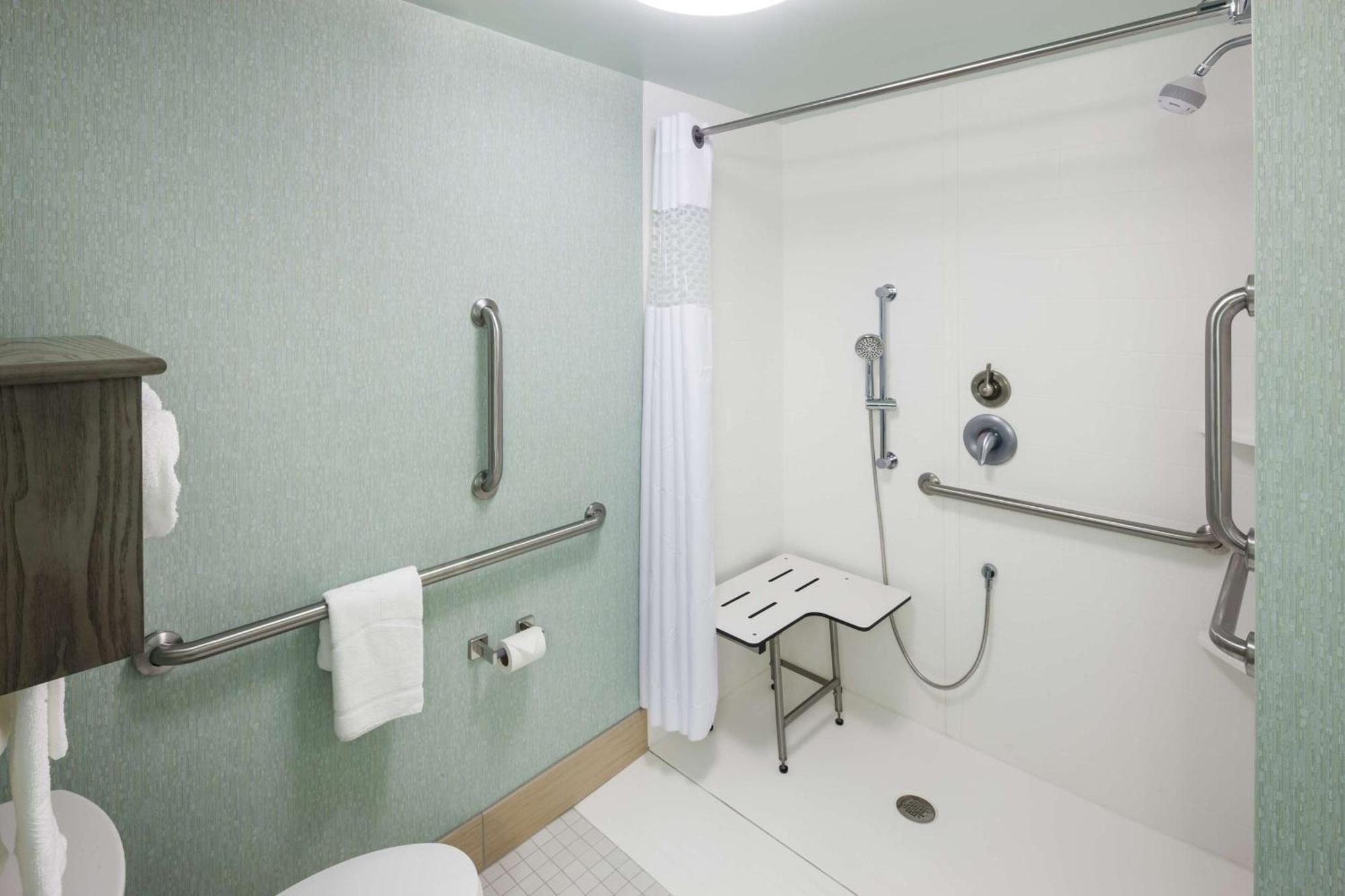 Hampton Inn & Suites By Hilton Carolina Beach Oceanfront Extérieur photo