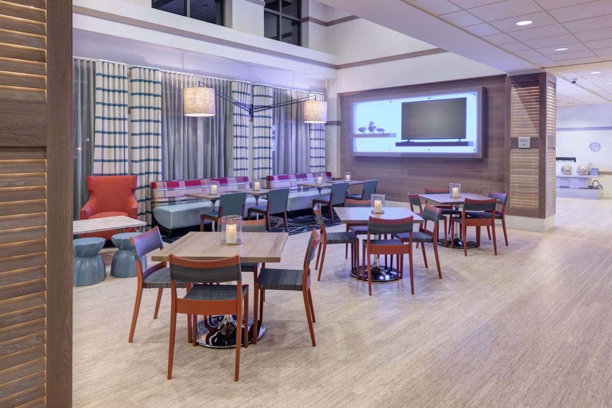Hampton Inn & Suites By Hilton Carolina Beach Oceanfront Extérieur photo