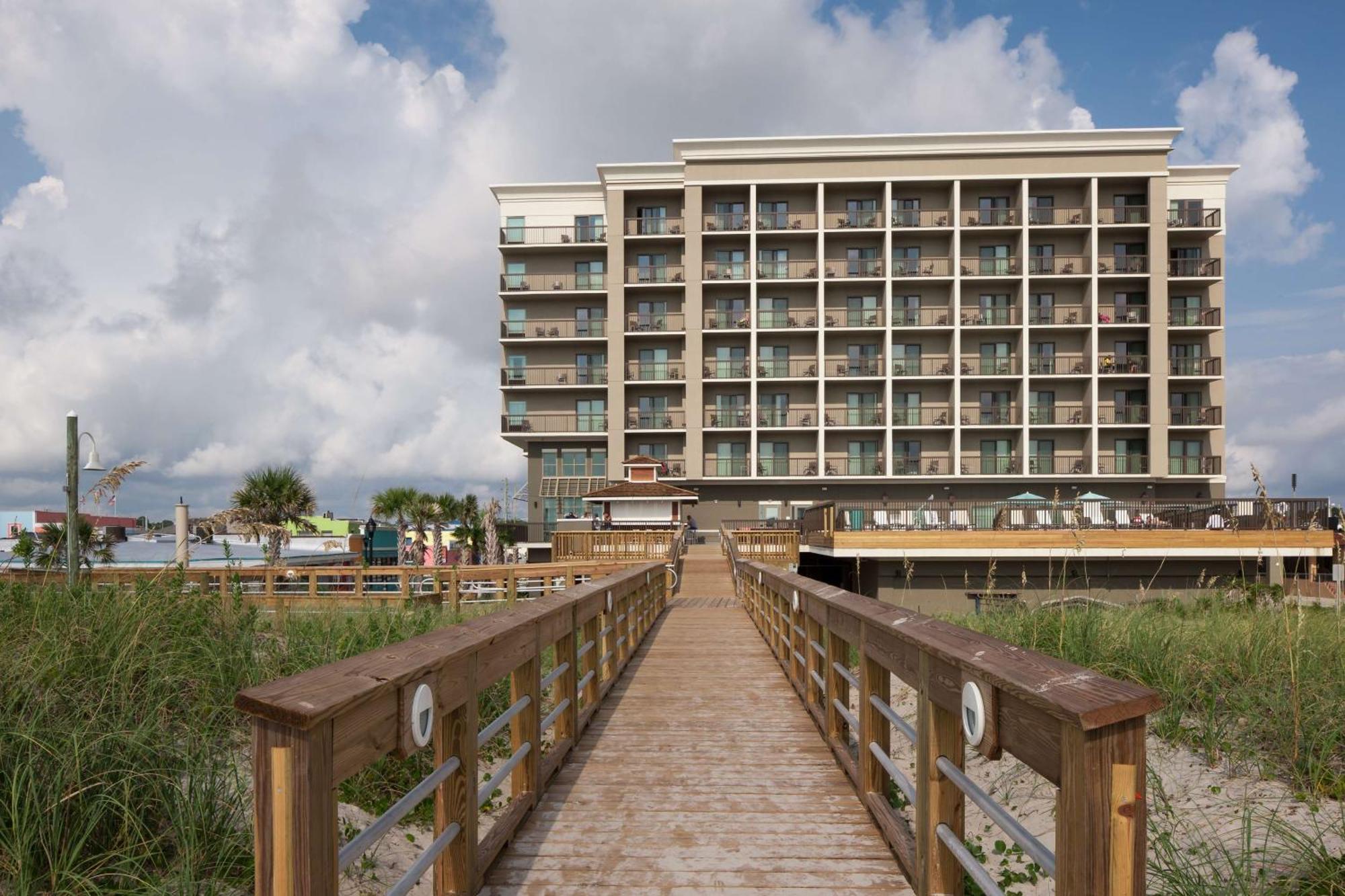 Hampton Inn & Suites By Hilton Carolina Beach Oceanfront Extérieur photo